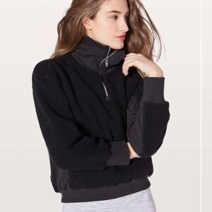 ❌SOLD❌ LULULEMON Stand Out Sherpa 1/2 Zip